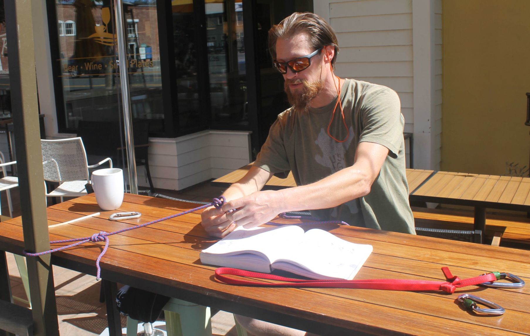 Aaron Gregory at Caffe Della Valle